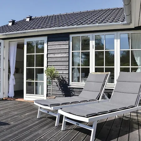 Amazing In Hornbk With Kitchen 4*